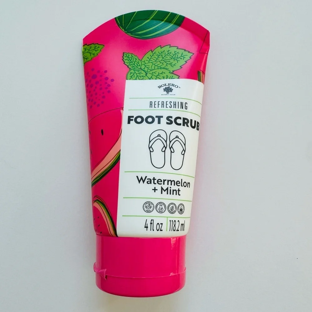 Bolero Pink Body Scrub Watermelon Peppermint NWT